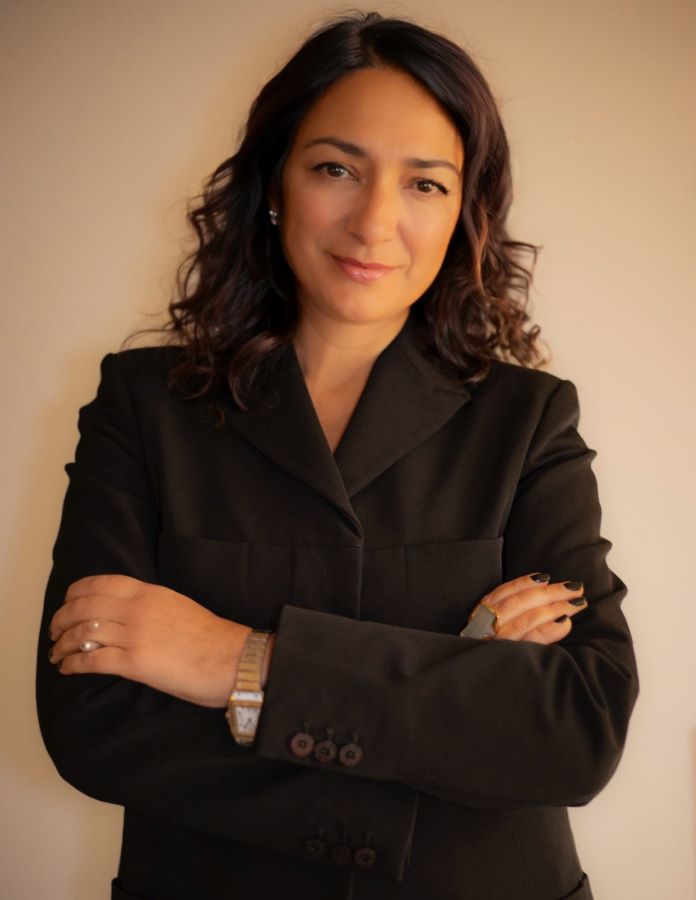 La conservatrice Vittoria Mataresse (photo) dirige une équipe composée des conservatrices associées Basma Harasani et Victoria Gandit-Lelandais et de la conservatrice du programme public Shumon Basar, qui ont travaillé sans relâche sur plusieurs fuseaux horaires pendant plusieurs mois pour donner vie à l'événement. (Photo Fournie)
