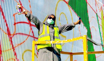 Pour embellir les rues de Riyad, de la calligraphie arabe par des artistes saoudiens