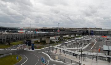 Migrants en jet privé: neuf Kurdes Irakiens interpellés à Orly 