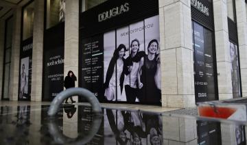 Covid: masques et télétravail portent un coup au secteur de la beauté 