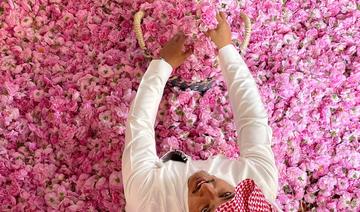 En Arabie saoudite, une ville fleurie de roses au milieu du désert