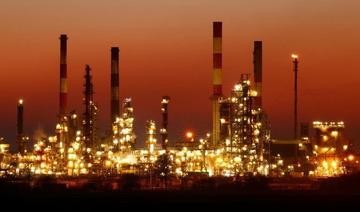 Le pétrole oscille toujours au-dessus de $70 le baril après un arrêt de production aux États-Unis