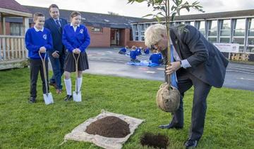 Boris Johnson marque le centenaire controversé de l'Irlande du Nord