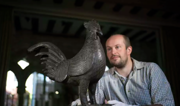 Cambridge remet au Nigeria une statue pillée il y a un siècle
