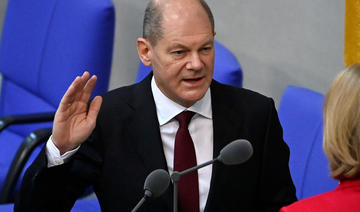 Scholz succède à Merkel et promet à l'Allemagne un «nouveau départ» 