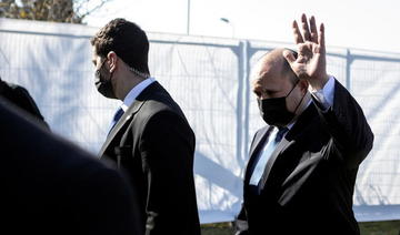 Le Premier ministre israélien Bennett s’isole, sa fille étant positive à la Covid-19