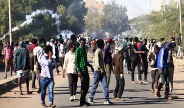 Soudan: nouvelles protestations contre l'armée, tirs de gaz lacrymogènes