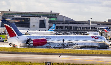 Un avion prend feu lors de son atterrissage à Miami, trois blessés