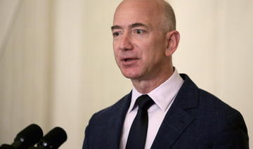 Passe d'armes entre Jeff Bezos et la Maison Blanche sur les prix de l'essence