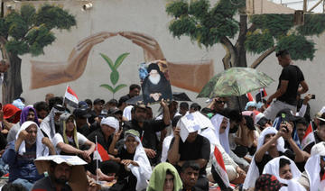 Irak: Prière collective avec des milliers de partisans de Sadr 