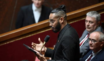 Sénat: Tollé à gauche contre le remplacement de l'aide de rentrée aux minima sociaux