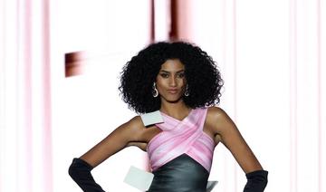 Boss fait appel au mannequin d’origine arabe Imaan Hammam pour sa dernière campagne