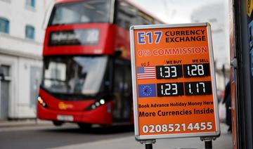 Le dollar au plus bas en 14 mois face à la livre, nouvelle preuve du recul de l'inflation avant la Fed