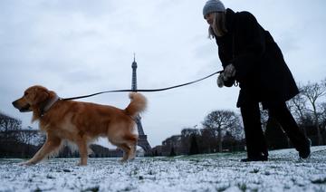 Le froid s'accentue mardi en France, galères d'automobilistes en Ile-de-France