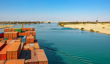 Le volume de navigation dans le canal de Suez a chuté de 28 % après des perturbations