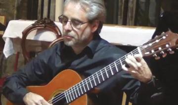 Le chant de la guitare à travers les siècles – Pierre Azoulay