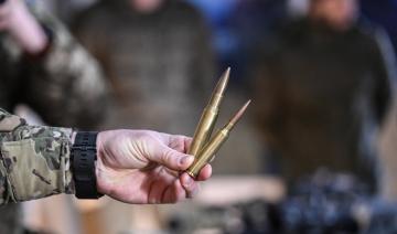 L'armée ukrainienne commence à manquer de munitions faute d'aide américaine selon la Maison Blanche
