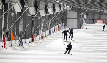 Comment ça, pas de neige ? Dans l'est de la France, on skie en salle 