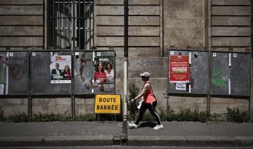 Le camp présidentiel vers le "ni RN ni LFI" au second tour, mais Macron doit encore trancher