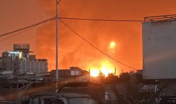 Attaque israélienne au Yémen: l'incendie dans le port de Hodeida toujours en cours
