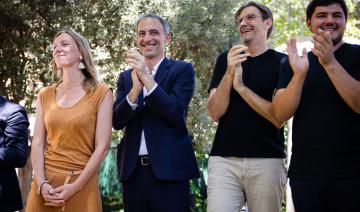 Législatives: le RN toujours en tête, mais loin de la majorité absolue, selon deux sondages