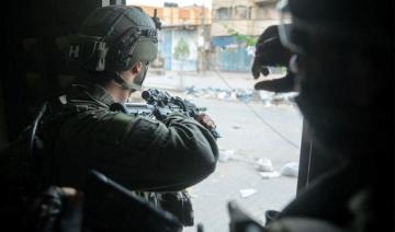 Des soldats israéliens forcent des Palestiniens à monter sur le capot de leur jeep selon un rapport de la BBC 