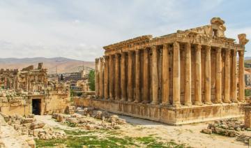 Une frappe israélienne cible les abords du sanctuaire millénaire de Baalbeck