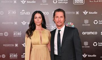 Camila Alves McConaughey en Elie Saab : une apparition éblouissante à Riyad