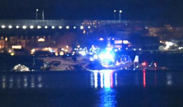 Un avion avec 64 personnes et un hélicoptère s'écrasent dans un fleuve à Washington