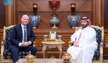 Le prince héritier saoudien rencontre le président de la FIFA pour renforcer la coopération sportive