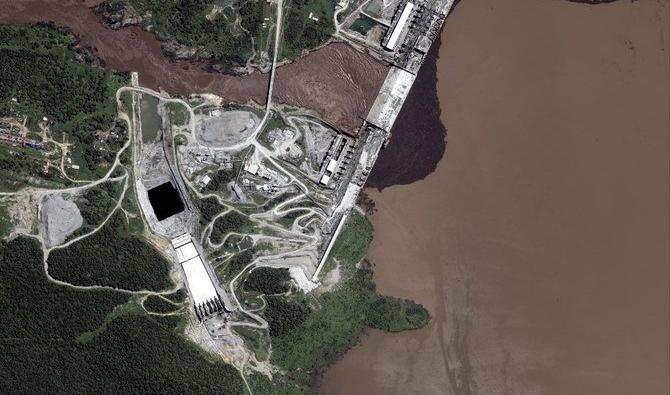 Ci-dessus, le projet du Grand barrage de la renaissance éthiopienne (Gerd) le 11 juillet 2020 (Maxar Technologies/AFP)